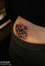 sida midja söt tiger avatar tatuering mönster