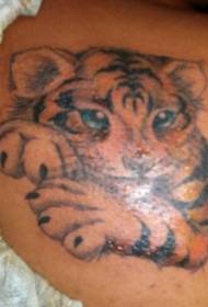 lindo patrón de tatuaje de cachorro de tigre