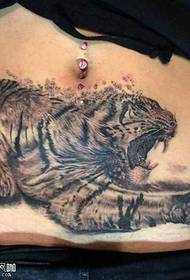 taille witte tijger tattoo patroon
