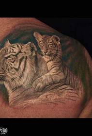 Shoulder Tiger Tattoo Pattern