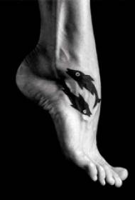 Tatuaż Ryby z tajemniczym wzorem tatuażu konstelacji