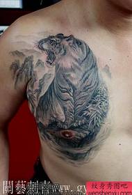 Thigh super domineering tiger tattoo pattern