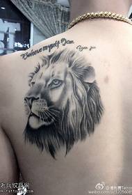 узорак тетоваже раменог лава