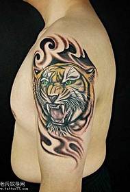 patrón de tatuaxe de tigre de brazo
