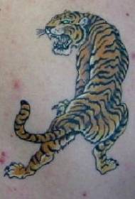 Bergopwaarts Tiger geschilderd tattoo patroon