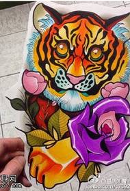 Bella rosa Tiger Tattoo Pattern
