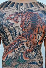 pola tattoo macan pinuh ku pola