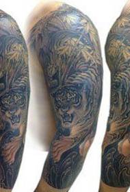 ein sehr beliebtes Downhill-Tiger-Tattoo-Muster 129442 - beliebtes klassisches Schal-Tiger-Tattoo-Muster