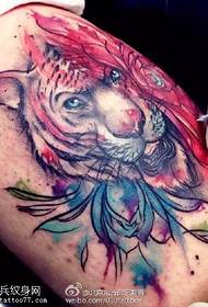 acquarello di mudellu di tatuaggi di tigre