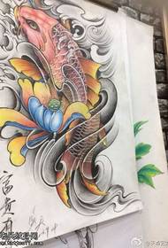 кольорова особистість традиційні кальмари лотоса татуювання рукопис малюнок