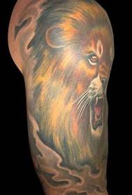 Мушки узорак тетоважа - класични лавовски узорак половине тетоваже