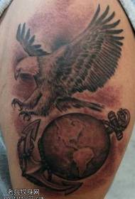 Globe Eagle tattoo vzorec