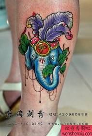 გოგონების ფეხები ლამაზად პოპულარულია Elephant tattoo model