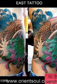 male belly beautiful and beautiful Herring chrysanthemum tattoo pattern