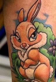 милий маленький татуювання кролика