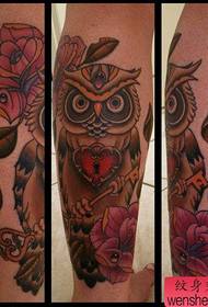 leg handsome ຄລາສສິກໂຮງຮຽນເກົ່າ owl tattoo ຮູບແບບ