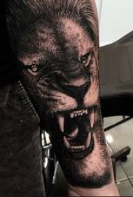 свирепая татуировка с изображением животного свирепая татуировка с изображением головы и лица животного
