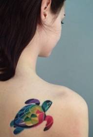 vėžlio tatuiruotės modelio įvairovė Spalvoto gradiento tatuiruotės eskizas vėžlio tatuiruotės modelis