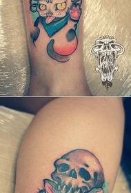 un patrón de tatuaje de gato alternativo popular para niños Patrón de tatuaje de mono de dibujos animados clásico de 132732 piernas