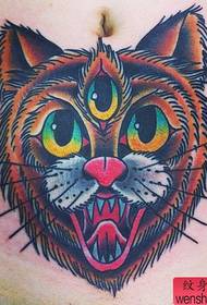 brušný klasický populárny tetovací vzor pre mačky