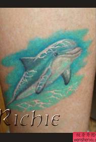 sikil katon pola tato Dolphin klasik sing apik