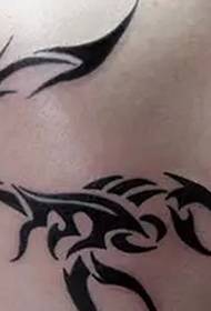 tatŵ gormesol realistig 131450 - patrwm tatŵ sgorpion rhosyn llawysgrif