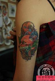 girl's beautifully beautiful fox tattoo pattern