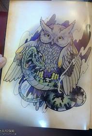 Henkilökohtainen pöllön tatuointikuvio