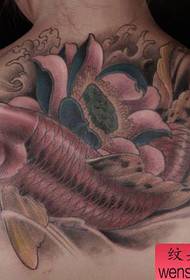 vacker färg vacker bläckfisk lotus tatuering mönster på baksidan