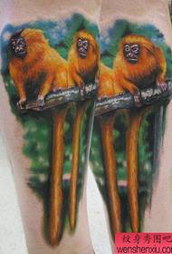 realistický zlatý opice tetování vzor