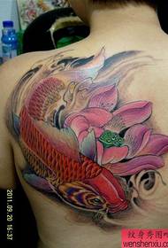 modello di tatuaggio di loto calamaro maschio bello sul retro