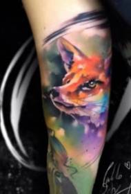 cor de auga patrón de tatuaxe de cor de animais