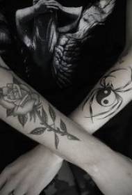 Modèl tatoo Spider 10 pè ak plen tatoo pèsonalite Spider