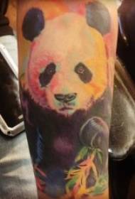 Panda Tattoo Figur mit einer Vielzahl von niedlichen und kreativen Panda Tattoo Mustern