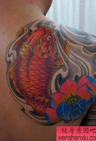gutt ausgesinn Faarf Squid Lotus Tattoo Muster