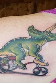 meninas nos ombros pintaram linhas simples fotos de tatuagens de dinossauros e bicicletas