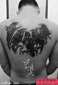 hím hátsó népszerű nagyon szép varjú tetoválás minta