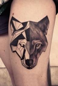 muslos de chicas en puntas de pincel de dibujo de ceniza negra imágenes creativas de tatuajes de animales