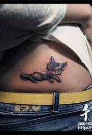 djevojka struk Petite i slatka uzorak lisica tetovaža