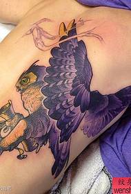 мъжки гръб популярен готин сова татуировка модел