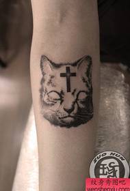 arm ruttet cool katt tatuering mönster