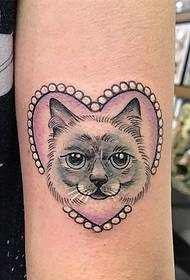 het zoetste, frisse hartvormige tattoo-patroon voor kleine dieren