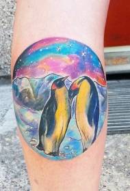 Слика пингвинских тетоважа. Симпатичан узорак за тетоважу пингвина