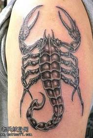 Arm großer Skorpion Tattoo Muster