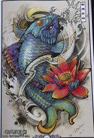 Tattoo show bar anbefalede et farverigt blæksprutte lotus tatoveringsmanuskript fungerer