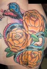 Žluté květy a modrá barva had tetování vzor