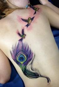 ragazza indietro bella illustrazione stile piuma di pavone e uccello tatuaggio modello