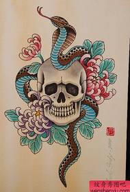 красивий популярний візерунок татуювання змії та татуювання