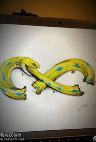кольоровий малюнок рукопису татуювання змії, наданий бар татуювання шоу