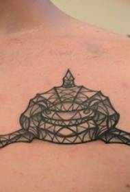 knaboj ŝultro nigra griza punkto dorno geometria linio malgranda besto-ŝarko tatuaje bildo